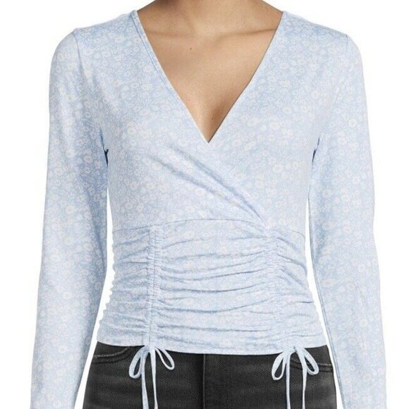 NWT No Boundaires Womens Floral Rusched Front Long Sleeve Blue White Top Medium - Picture 1 of 13